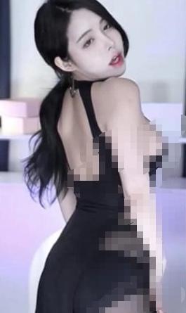 지혜1238wlq在FlexTV的50段舞蹈回看,冷白镜头和短节奏切换更明显